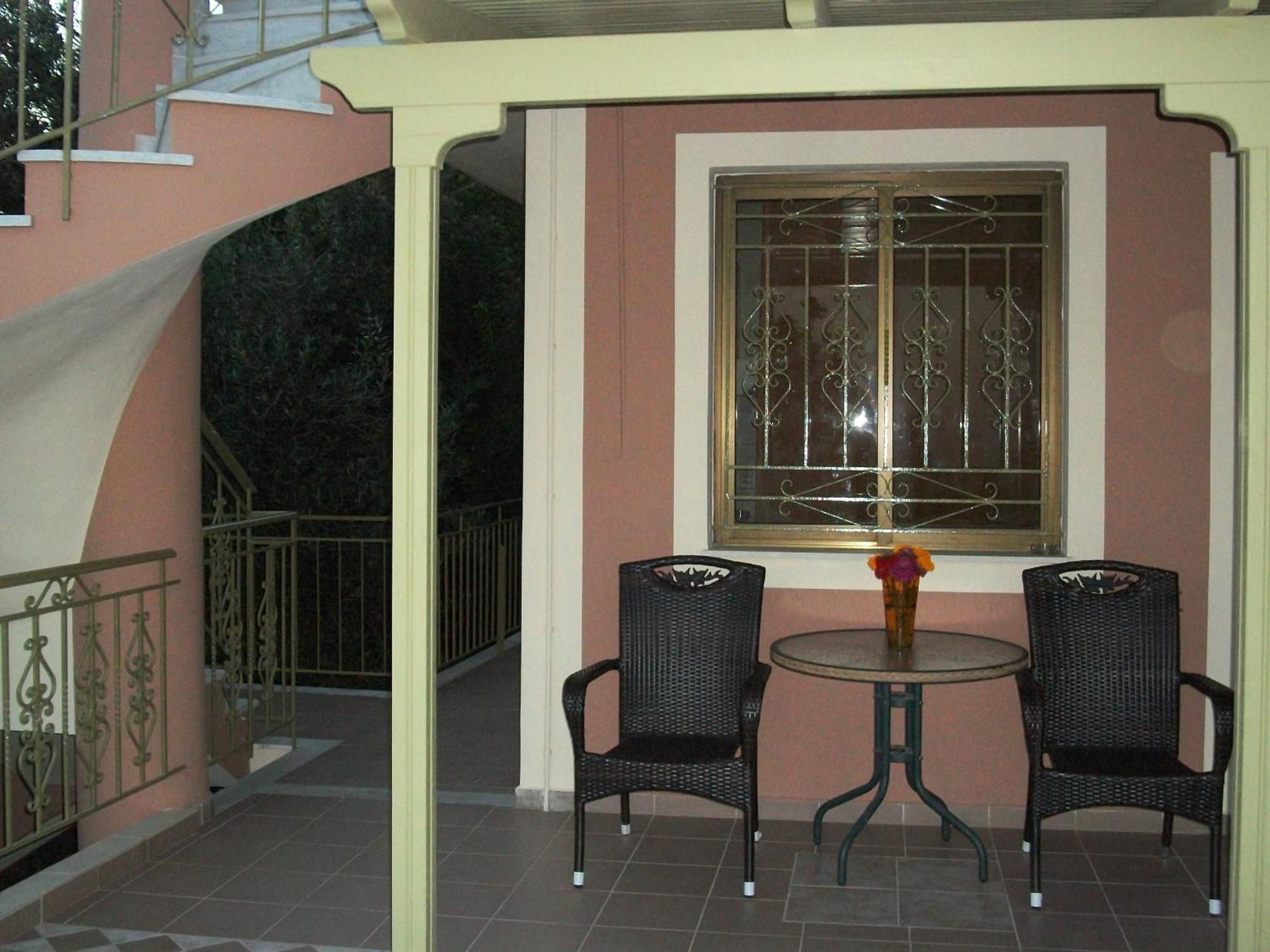 Ramona Apartment ลูร์ดฮาตา ภายนอก รูปภาพ
