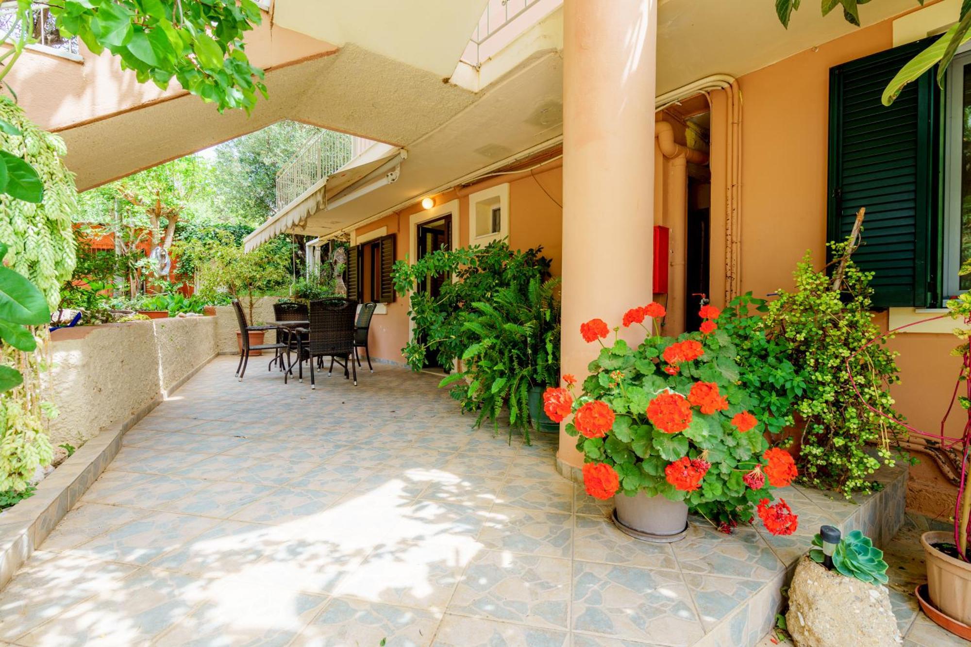 Ramona Apartment ลูร์ดฮาตา ภายนอก รูปภาพ